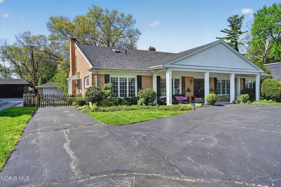 3915 Hillandale Road # 1, Ottawa Hills, OH 43606 - #2