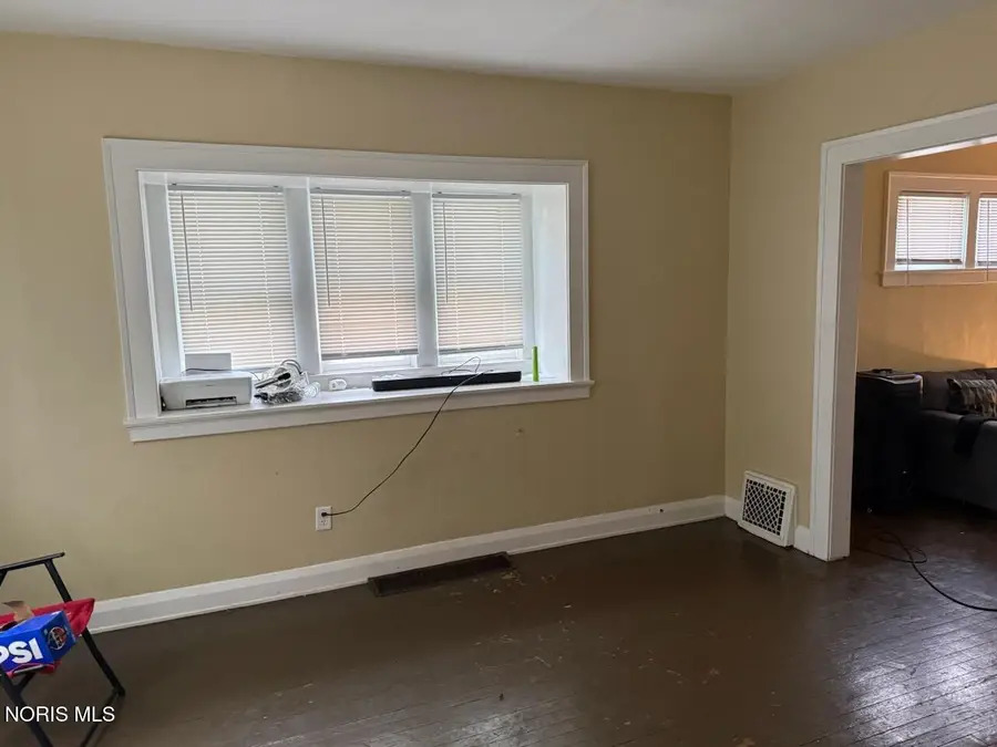 815 Woodward Avenue, Toledo, OH 43608 - #2