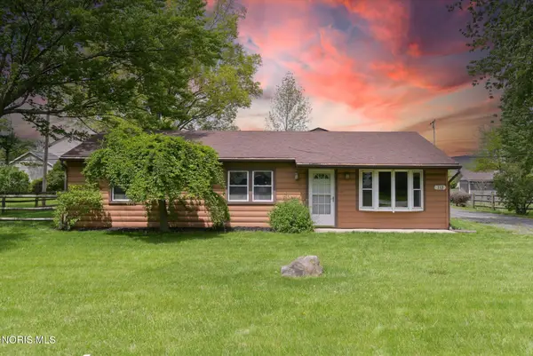 113 Heilman Avenue, Perrysburg, OH 43551