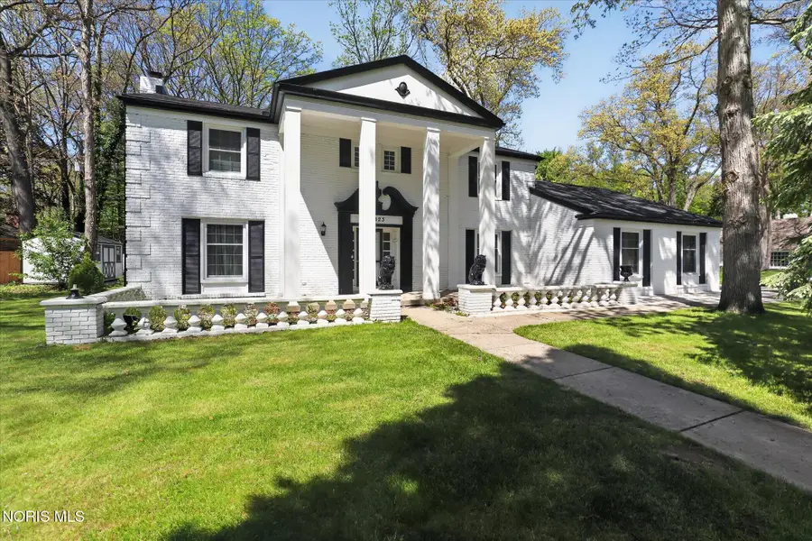 4323 Nantuckett Drive, Toledo, OH 43623 - #2