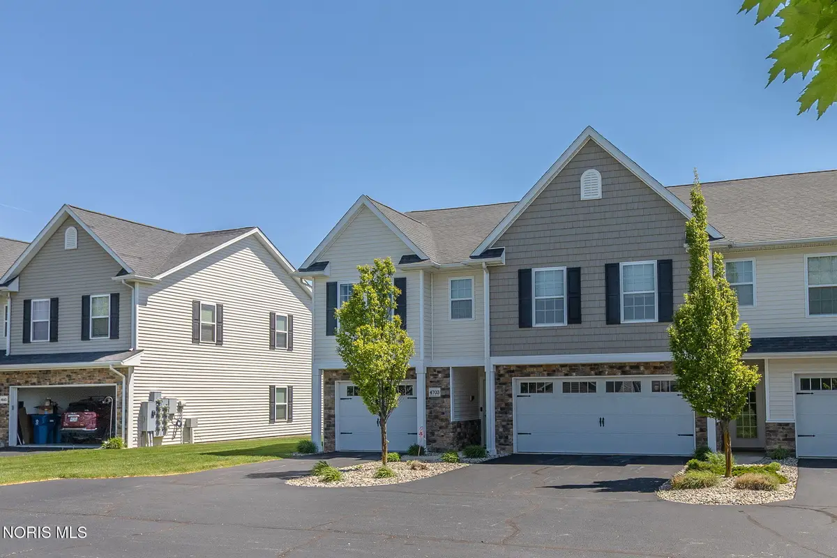 4703 Lakeside Drive, Maumee, OH 43537 - #1