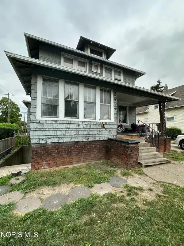 2803 N Summit Street, Toledo, OH 43611