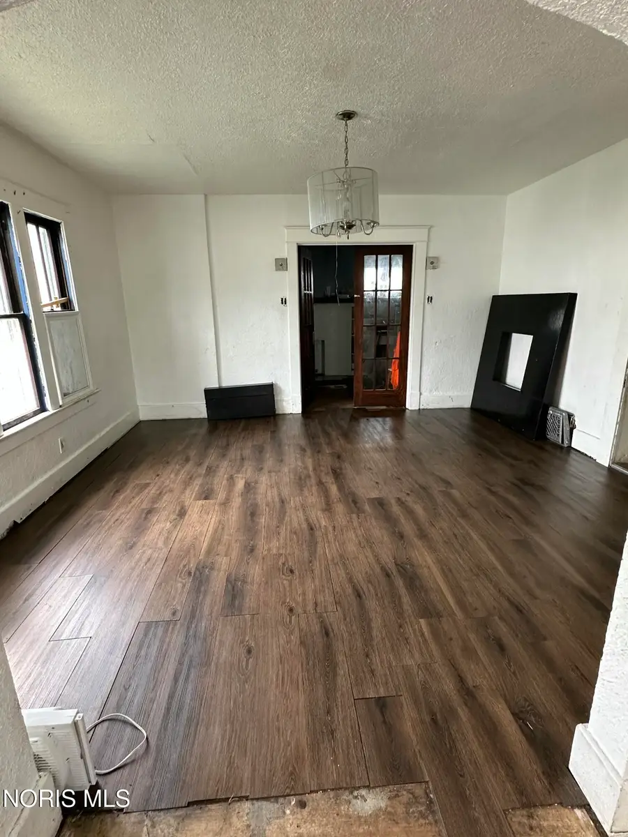 2803 N Summit Street, Toledo, OH 43611 - #2