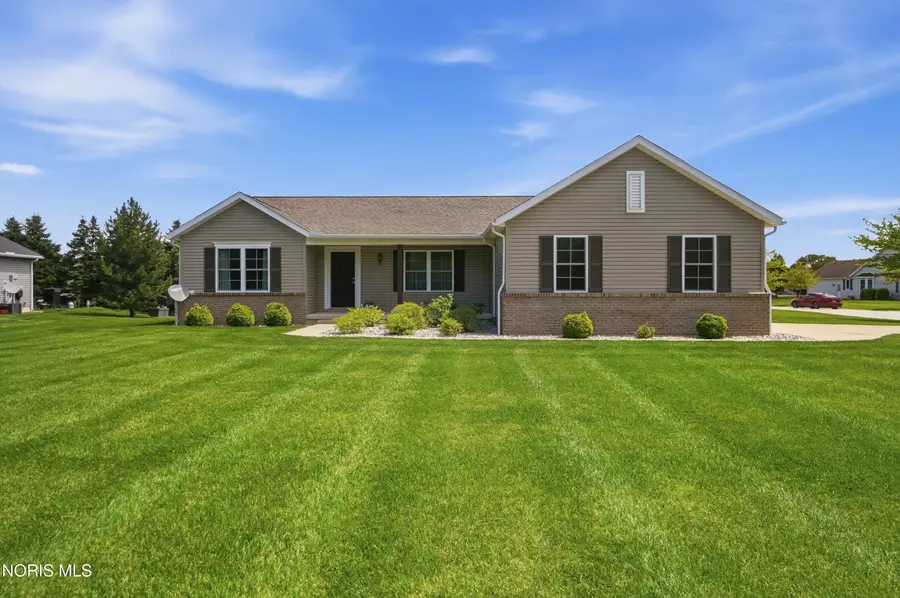 5980 Arapaho Avenue, Walbridge, OH 43465 - #2