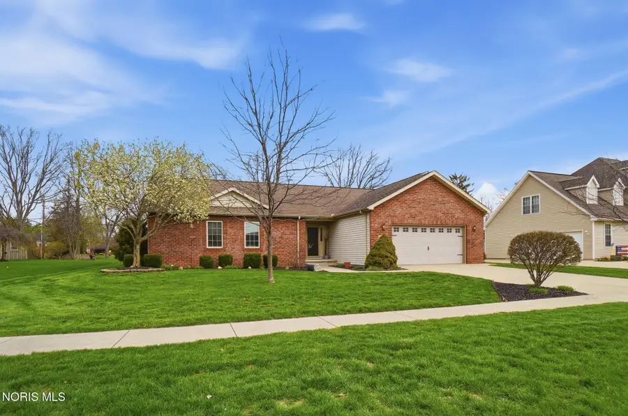 384 Marilyn Drive, Findlay, OH 45840 - #3