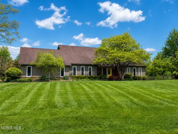 25673 Willowbend Road, Perrysburg, OH 43551