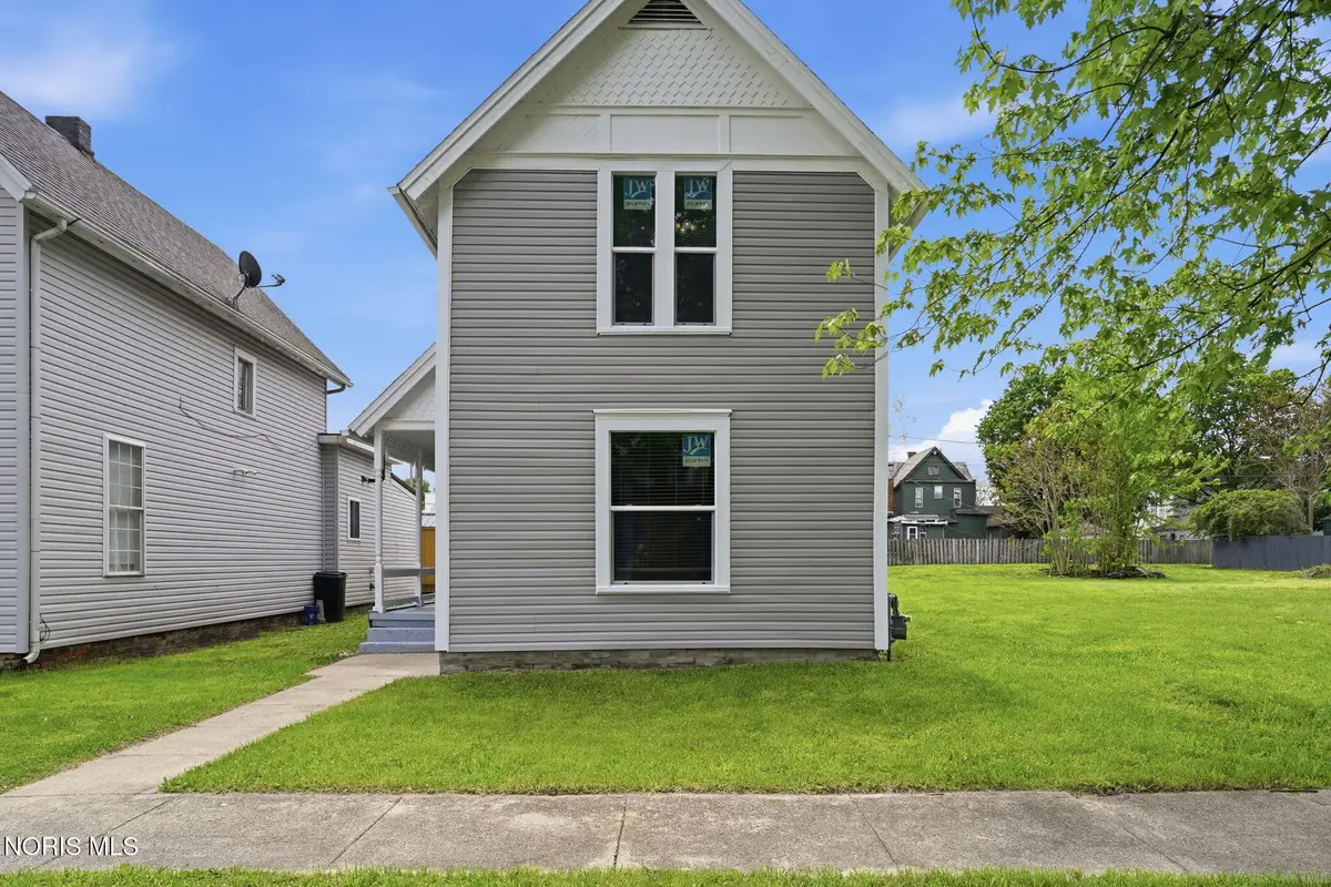 337 Mcdougal Street, Fostoria, OH 44830 - #1