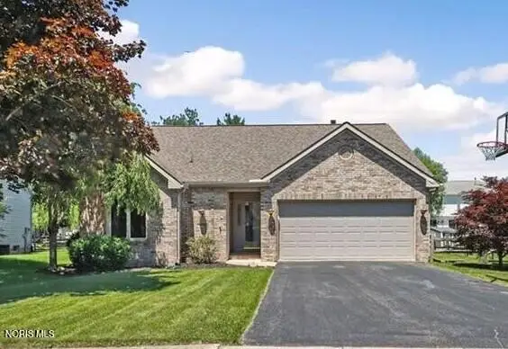 7262 Twin Lakes Road, Perrysburg, OH 43551
