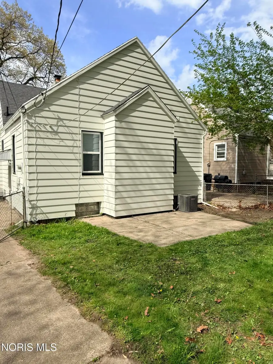 2133 Loxley Road, Toledo, OH 43613 - #3