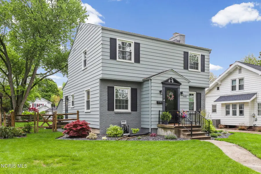 548 E Indiana Avenue, Perrysburg, OH 43551 - #2