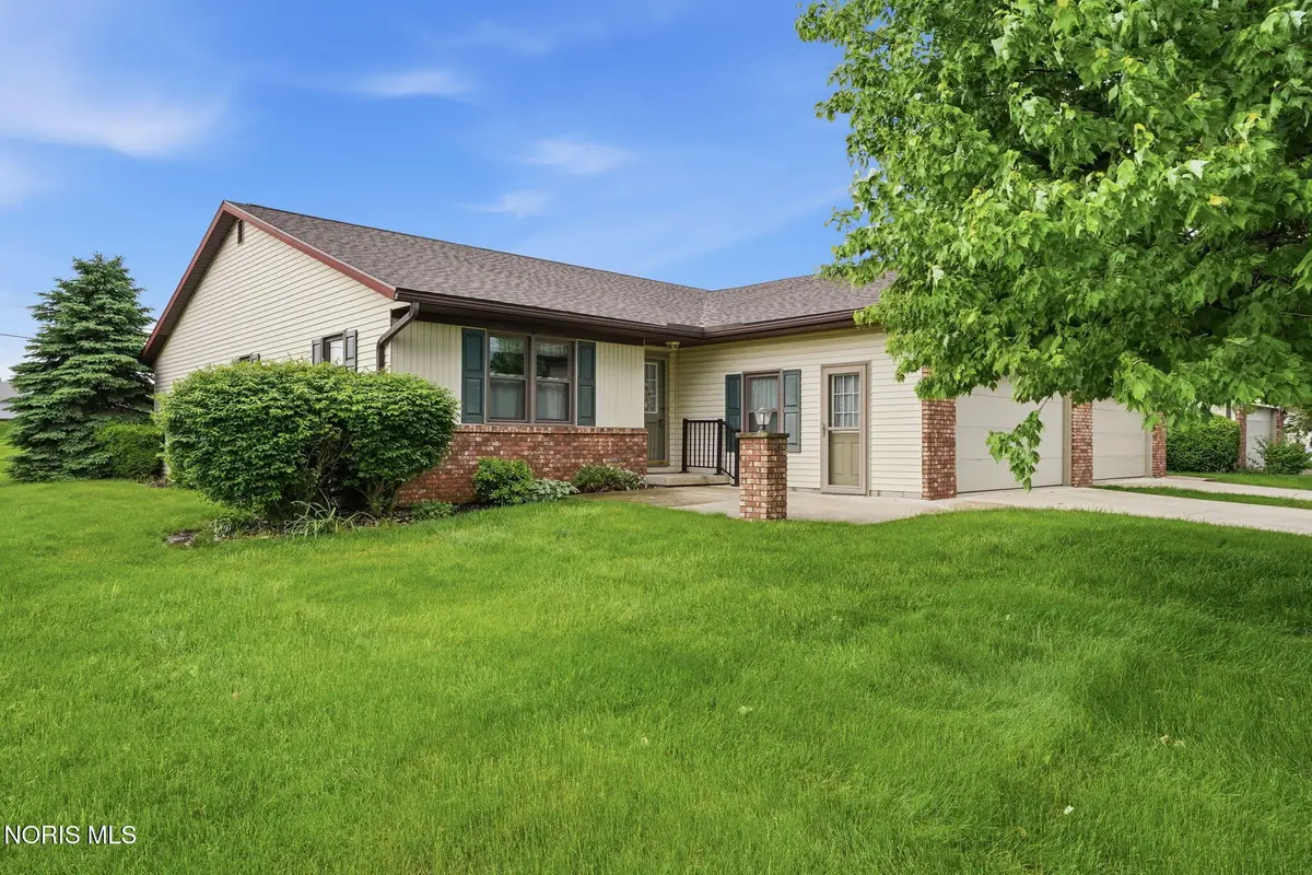 65 Westwood Drive, Tiffin, OH 44883 - #1
