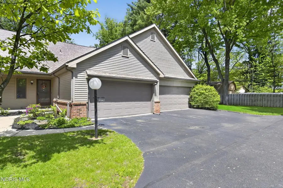 3134 Evergreen Road, Toledo, OH 43606 - #2