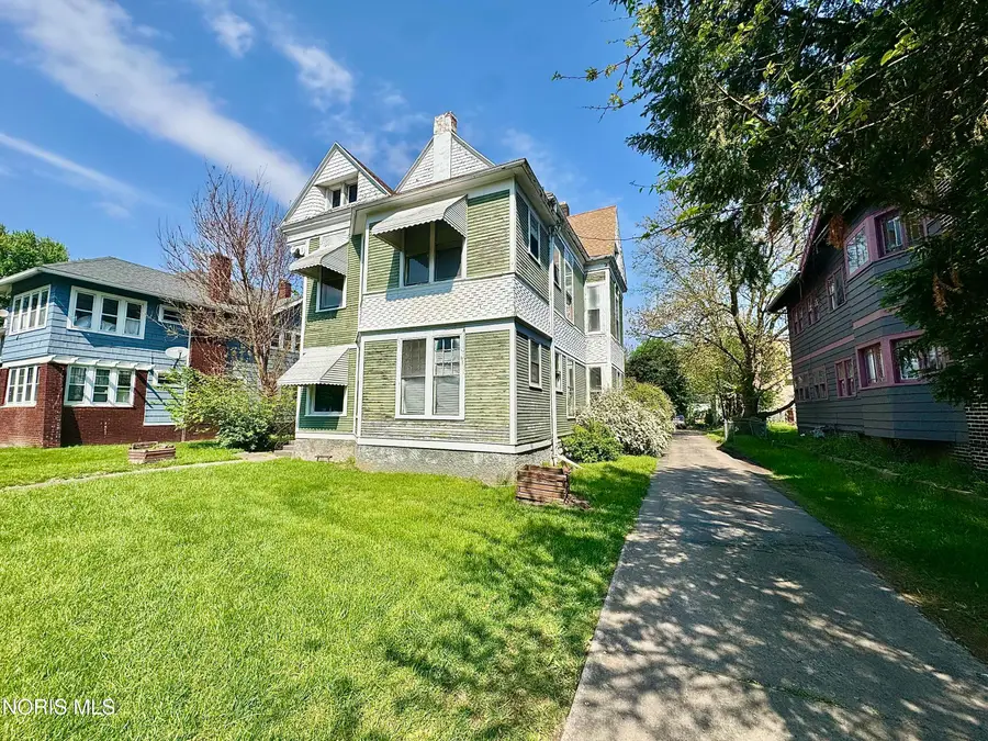 2618 Collingwood Boulevard, Toledo, OH 43610 - #3