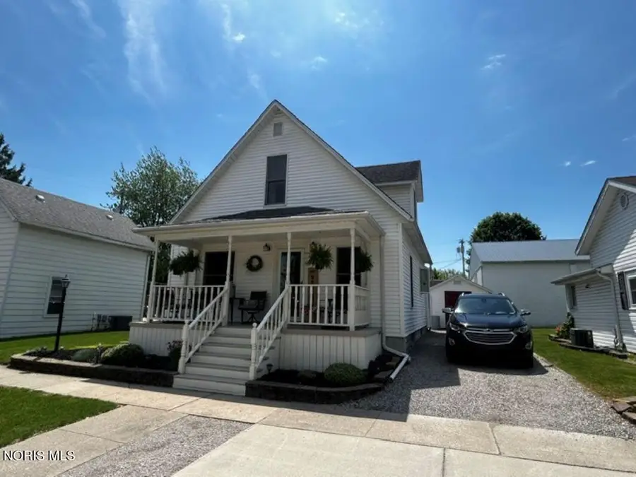 117 W Hull Street, Edgerton, OH 43517 - #2