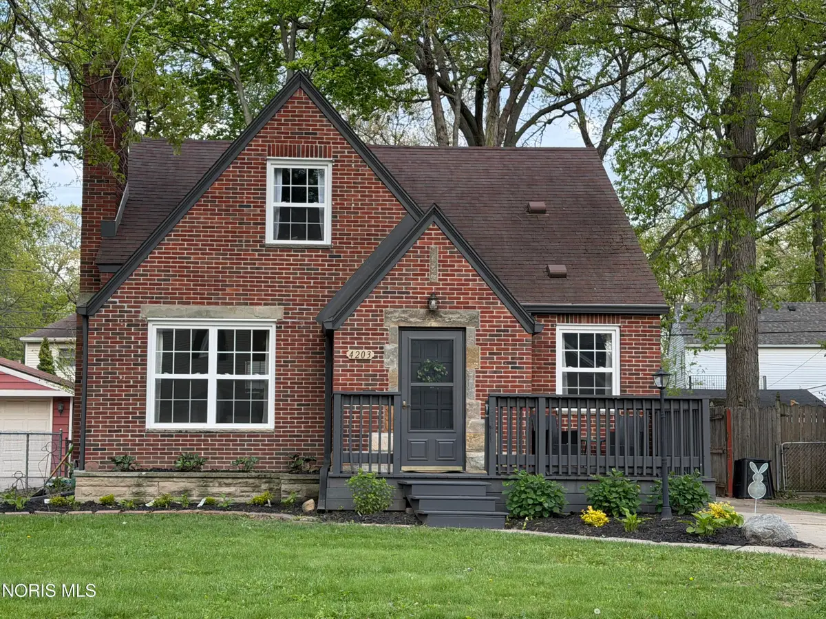 4203 Rugby Drive, Toledo, OH 43614 - #1