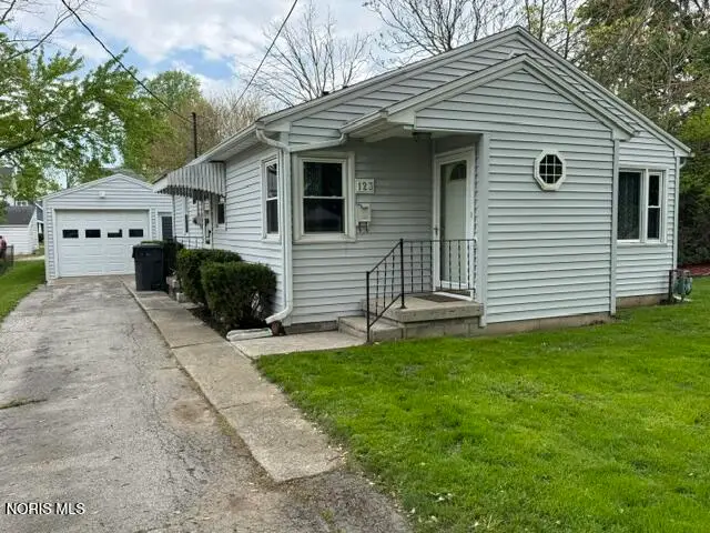 123 Carr Avenue, Bowling Green, OH 43402 - #3