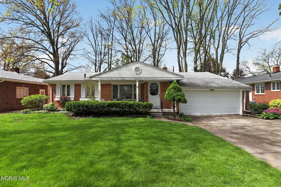 3114 Escott Avenue, Toledo, OH 43614 - #3