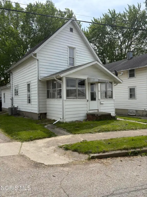 214 W Water Street, Montpelier, OH 43543