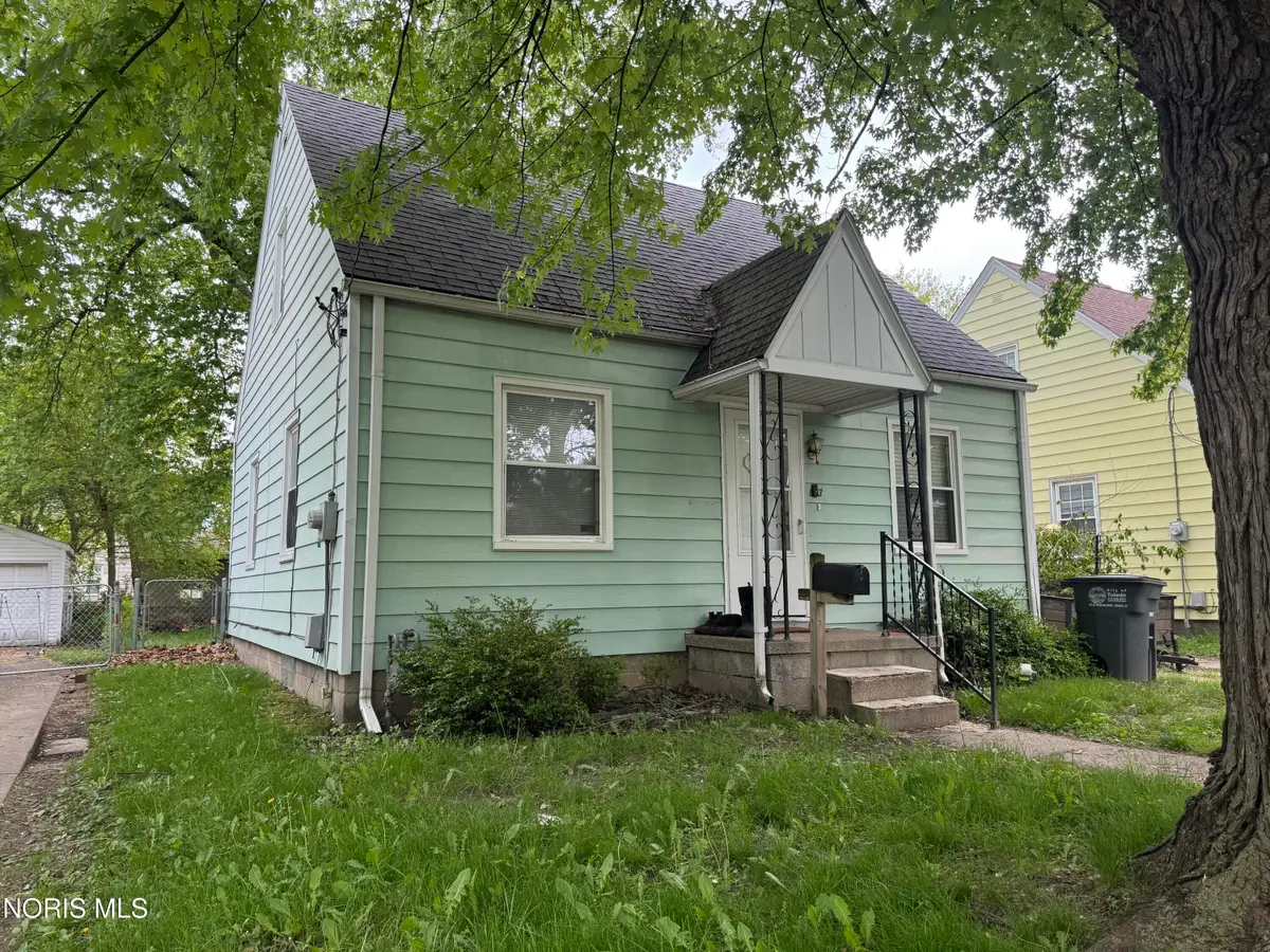 523 S Westwood Avenue, Toledo, OH 43609 - #1