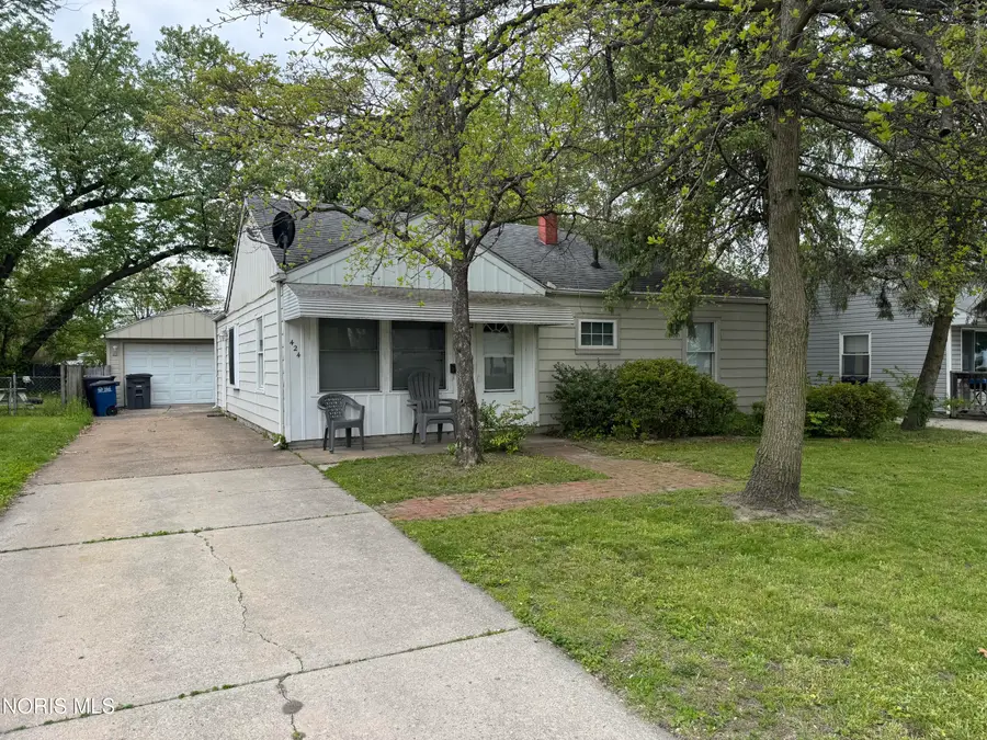 424 Southview Drive, Toledo, OH 43609 - #2