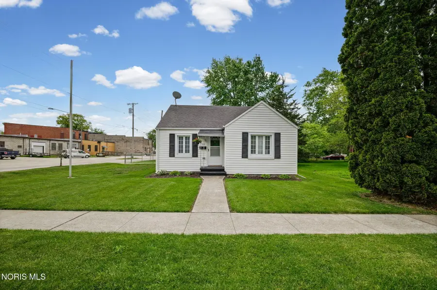 103 W 6th Street, Genoa, OH 43430 - #2