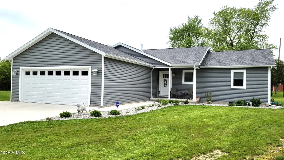 410 N Park Lane, Pioneer, OH 43554 - #1