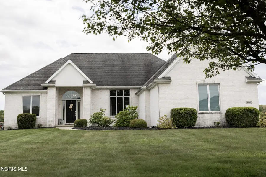 11649 Savanna Lake Boulevard, Whitehouse, OH 43571 - #2