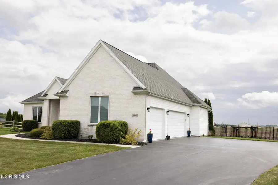 11649 Savanna Lake Boulevard, Whitehouse, OH 43571 - #3