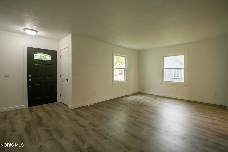 1236 Eastland Drive, Oregon, OH 43616 - #2