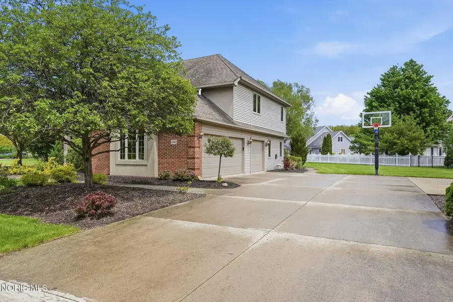 2700 Lakeview Parkway, Findlay, OH 45840 - #3