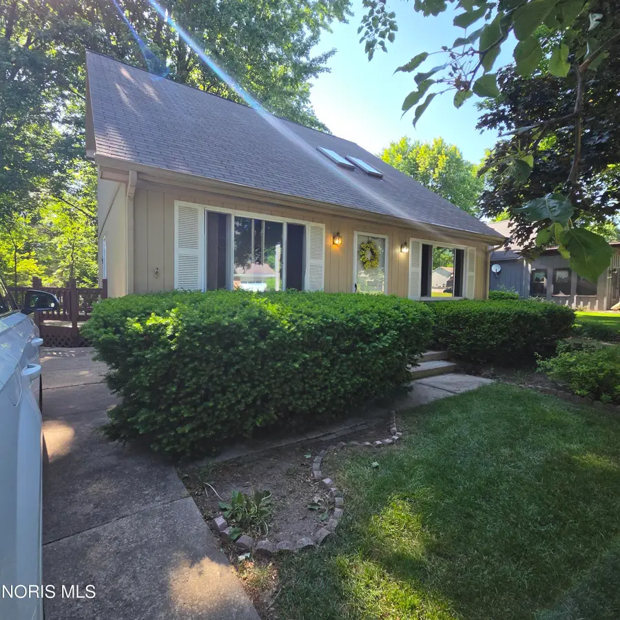1120 Clark Street, Holland, OH 43528 - #2