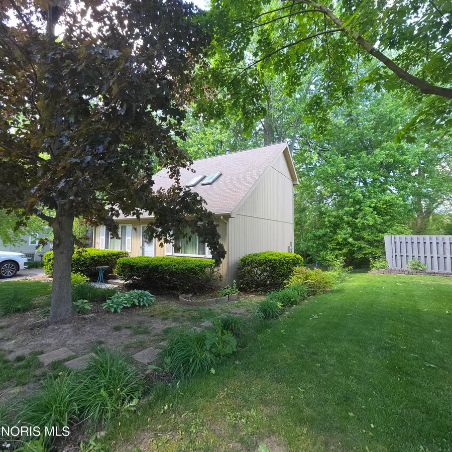 1120 Clark Street, Holland, OH 43528 - #3