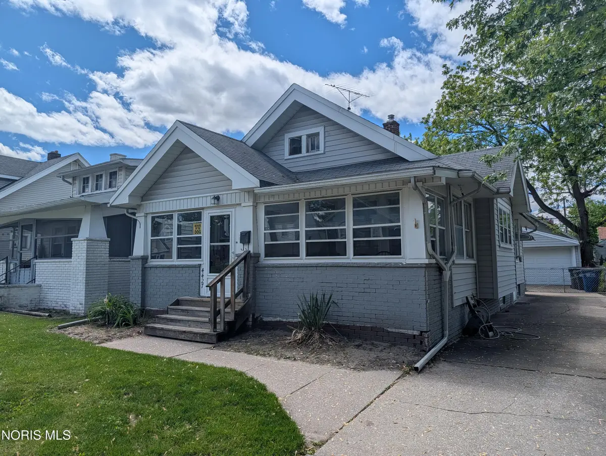 4427 Asbury Drive, Toledo, OH 43612 - #1