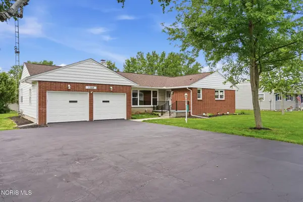 1385 Flechtner Road, Fostoria, OH 44830