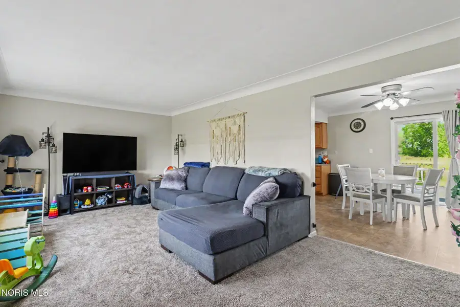 15460 Bishop Road, Bowling Green, OH 43402 - #3