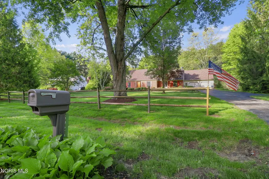 5926 Winslow Road, Whitehouse, OH 43571 - #3