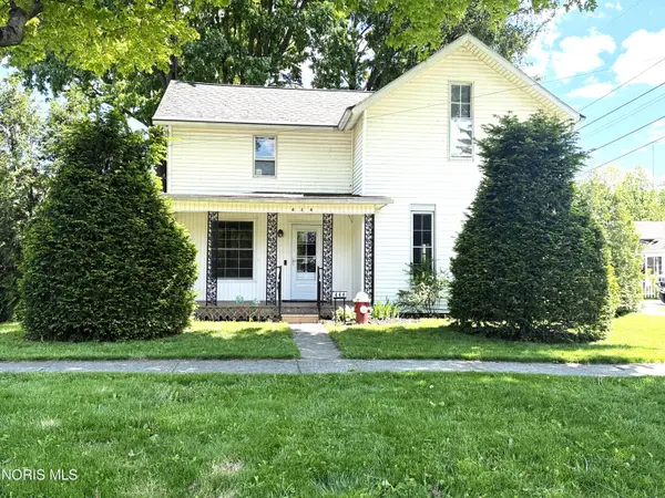 444 Clinton Street, Elmore, OH 43416
