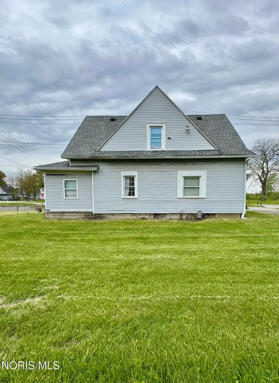 842 Nesslewood Avenue, Toledo, OH 43610 - #3