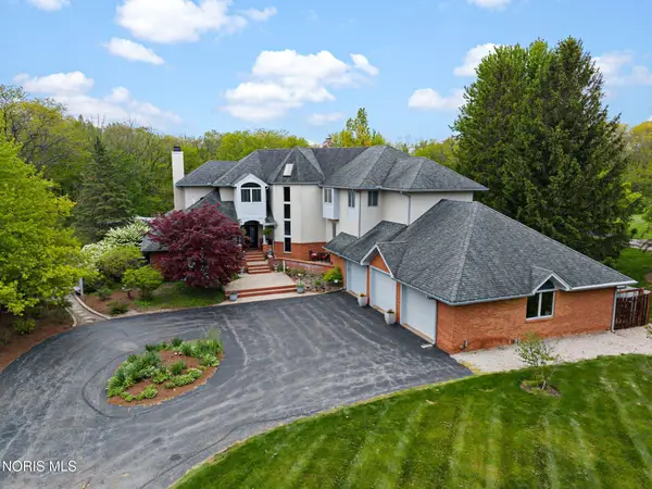14951 Stonehaven Drive, Perrysburg, OH 43551