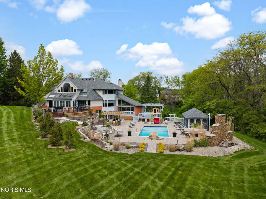 14951 Stonehaven Drive, Perrysburg, OH 43551 - #2