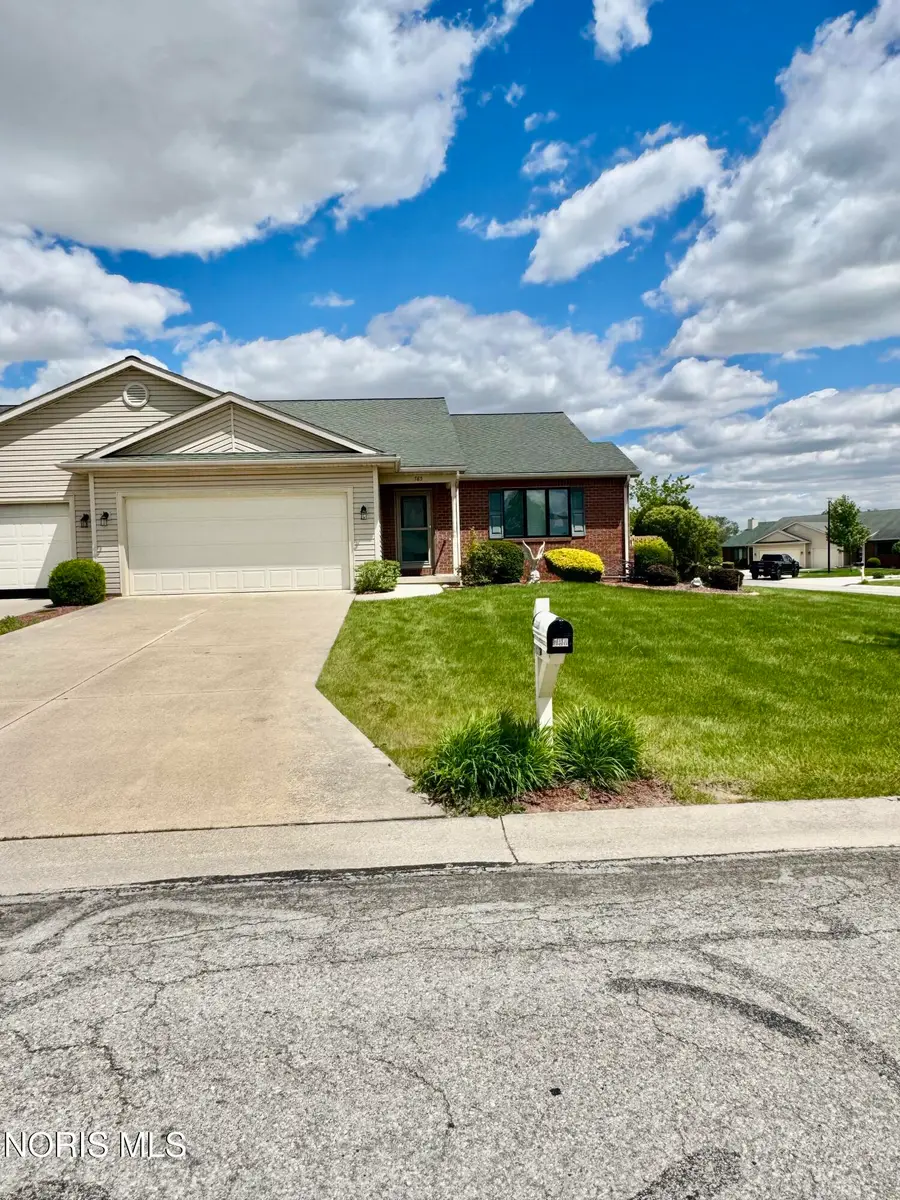 785 Deerwood Drive, Defiance, OH 43512 - #2