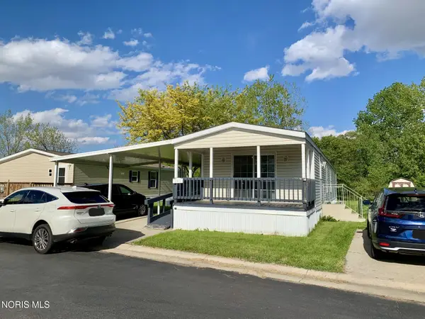 315 Parkview Drive #141, Bowling Green, OH 43402