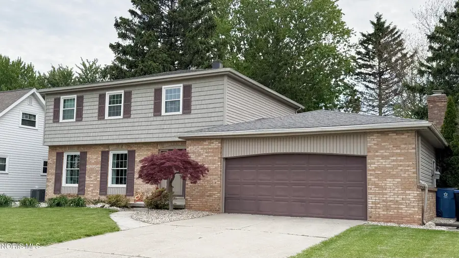 1215 Eastland Drive, Oregon, OH 43616 - #2