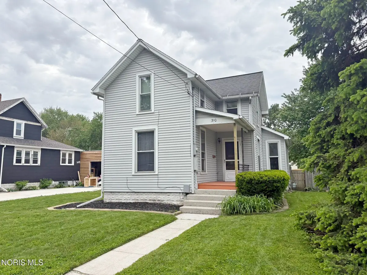310 Buttonwood Avenue, Bowling Green, OH 43402 - #1