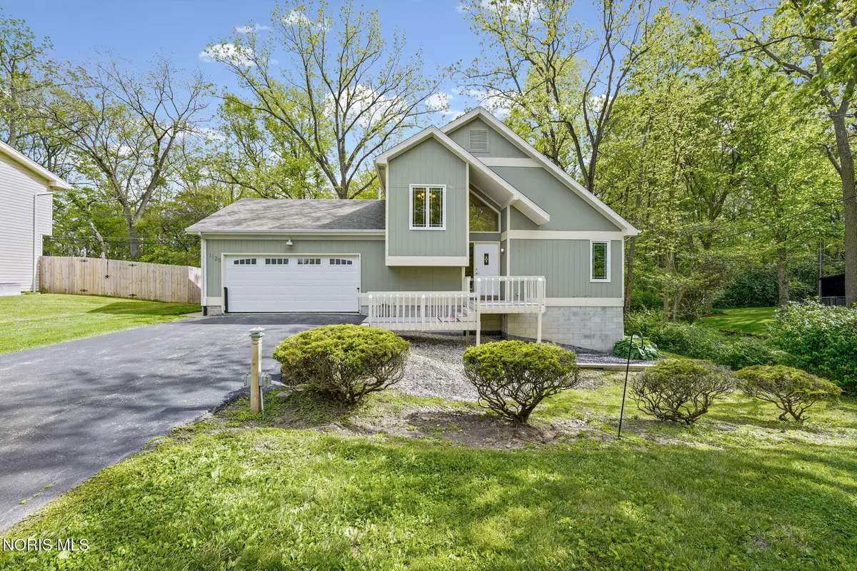 1125 Glen Meadow Drive, Findlay, OH 45840 - #1