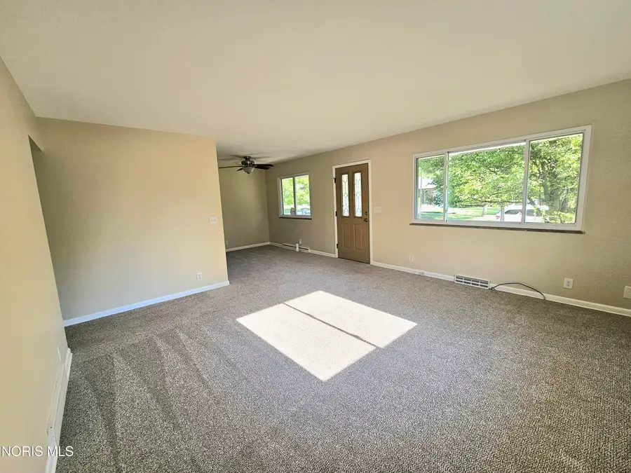 2831 E Glenn Street, Toledo, OH 43613 - #3