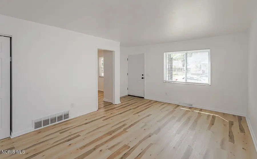 29 Willamont Road, Toledo, OH 43612 - #3