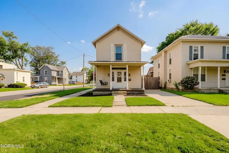232 W Lima Street, Findlay, OH 45840 - #2