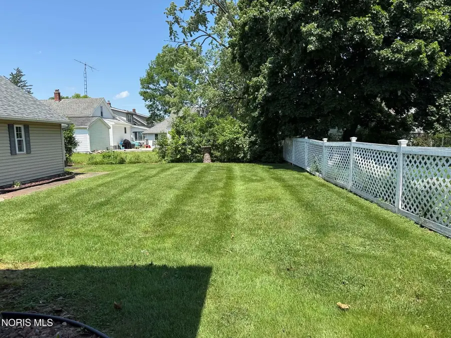 244 E Water Street, Oak Harbor, OH 43449 - #3