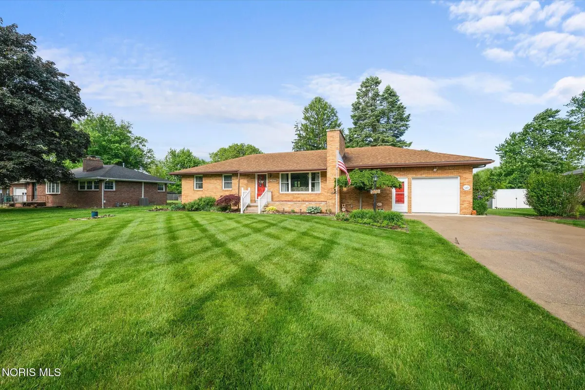 1820 Reva Drive, Northwood, OH 43619 - #1